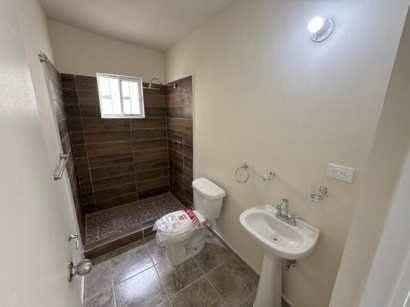 CASA en Venta 2 habitaciones 1 baño - Image 7