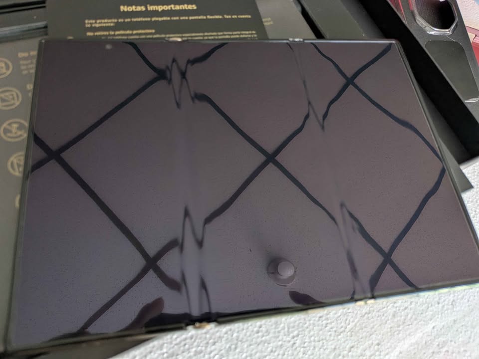 Huawei Mate XT Trifold — El dispositivo que redefine lo imposible - Image 3
