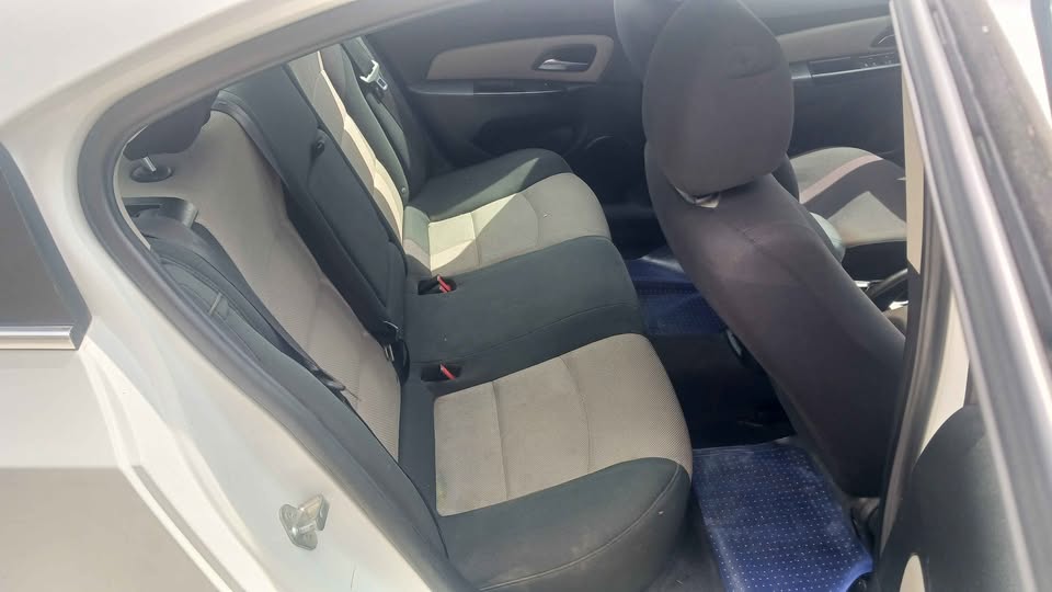 Chevrolet cruze 2012 Fronterizo 4 cilindros autostick - Image 3